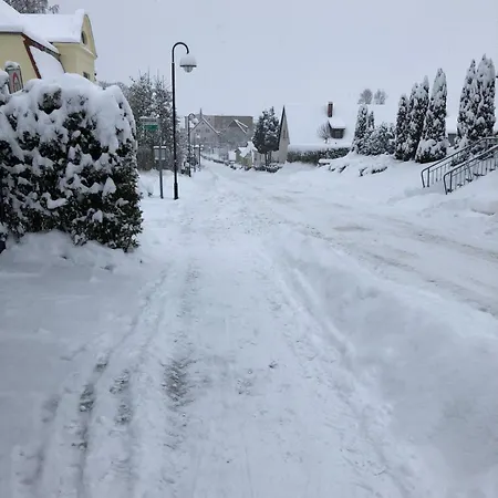 Holiday home An Der Brunnenaue 4 Sterne, E-ladestation Am Haus, Wlan, Netflix, Garten
