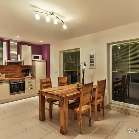 An Der Brunnenaue 4 Sterne, E-ladestation Am Haus, Wlan, Netflix, Garten *