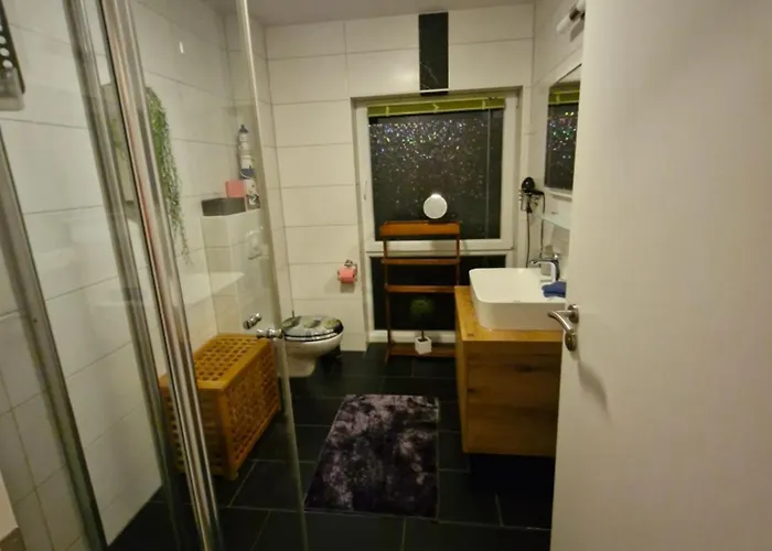An Der Brunnenaue 4 Sterne, E-ladestation Am Haus, Wlan, Netflix, Garten Загард