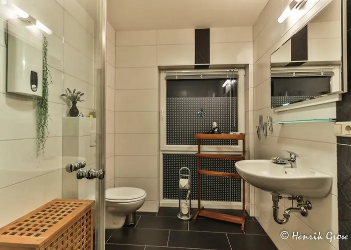 An Der Brunnenaue 4 Sterne, E-ladestation Am Haus, Wlan, Netflix, Garten Загард